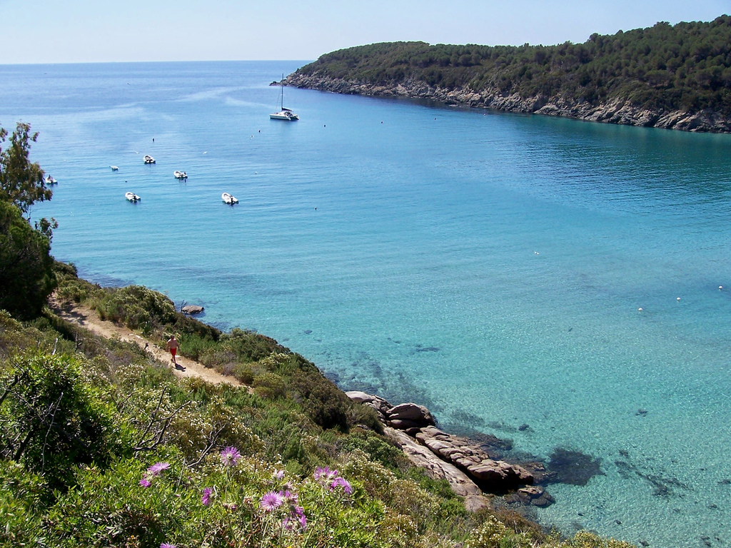 sailing_in_tuscany